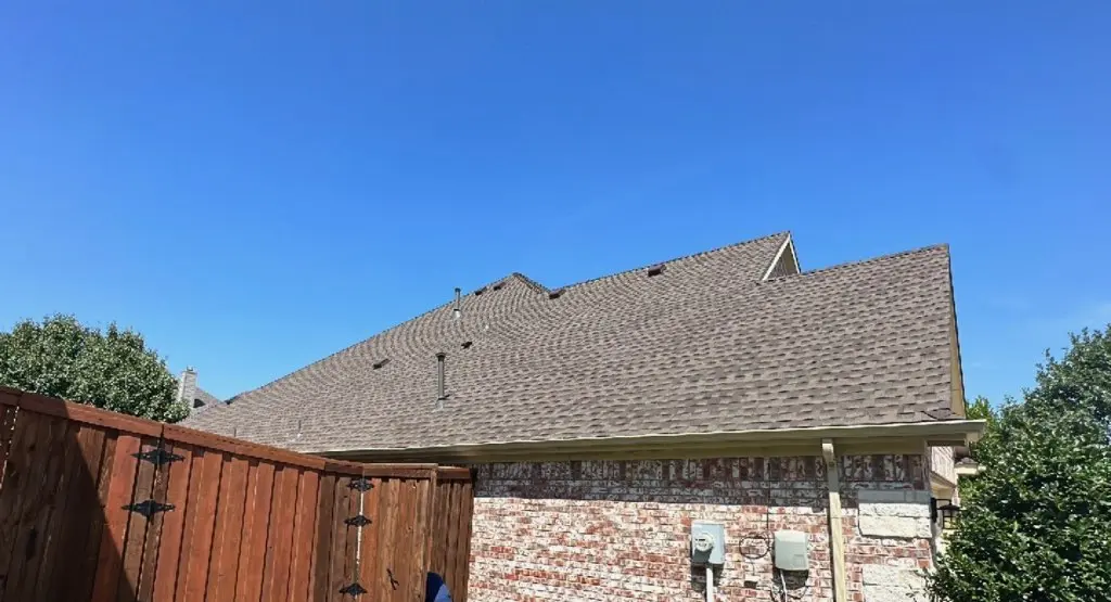 Completed roof replacement project in Basehor